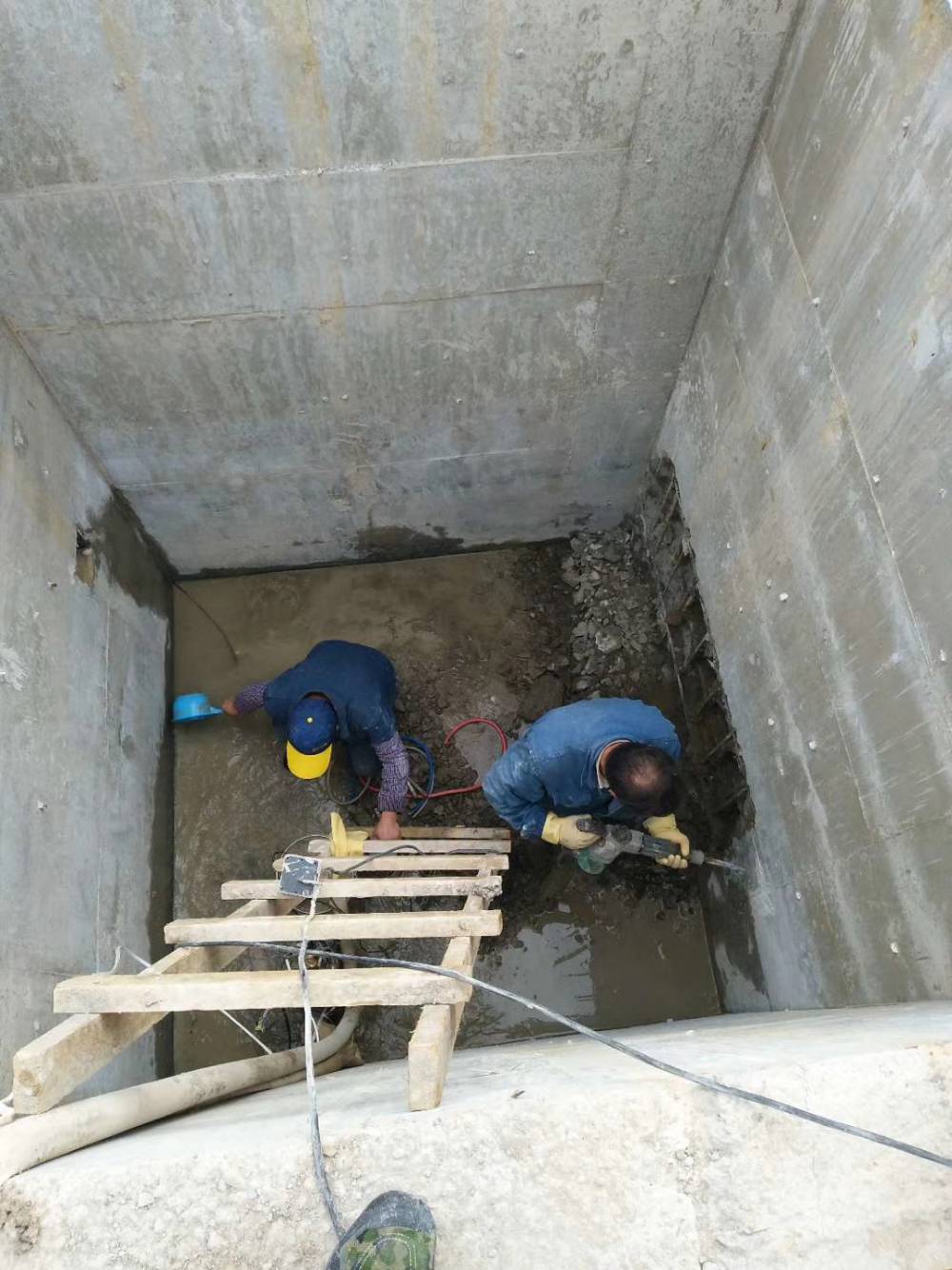 南京下关区水池堵漏